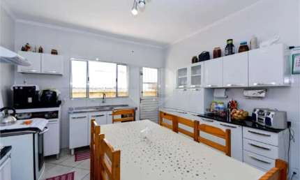 Casa com 3 quartos à venda na Rua Waldomiro, 27, Jardim Aida, Guarulhos, 260 m2 por R$ 800.000