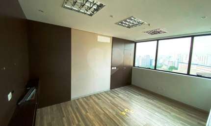 Casa comercial para alugar na Praça Santo Agostinho, 70, Aclimação, São Paulo, 128330 m2 por R$ 12.000
