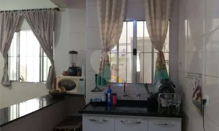 Casa com 4 quartos à venda na Rua Enéias Marques, 105, Vila Rosália, Guarulhos, 103 m2 por R$ 620.000