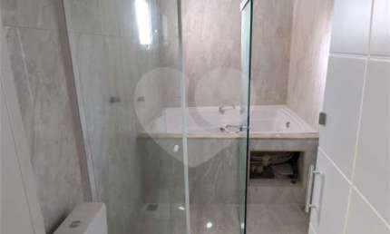 Casa com 3 quartos para alugar na Rua Joaquim Prudente Correia, 217, Jardim Adriana, Guarulhos, 332 m2 por R$ 5.000
