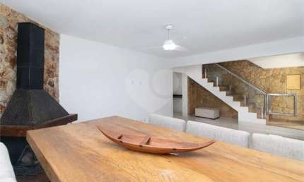 Casa com 2 quartos à venda na Rua dos Bancários, 44, Mooca, São Paulo, 180 m2 por R$ 2.199.900