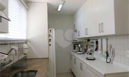 Apartamento com 3 quartos à venda na Rua Dom Paulo Pedrosa, 515, Real Parque, São Paulo, 160 m2 por R$ 1.250.000