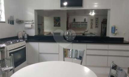 Casa com 4 quartos à venda na Rua Capitão Luís Ramos, 7, Vila Guilherme, São Paulo, 250 m2 por R$ 1.100.000