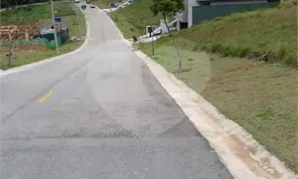 Terreno em condomínio fechado à venda na Estrada Marechal Mascarenhas de Moraes, 5800, Jardim Bandeirantes, Santana de Parnaíba, 599 m2 por R$ 744.445