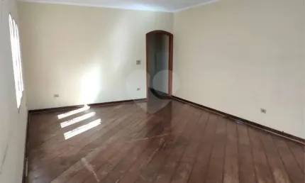 Casa com 3 quartos à venda na Rua Pirajuia, 57, Jaguaré, São Paulo, 255 m2 por R$ 790.000