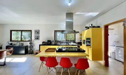 Casa em condomínio fechado com 5 quartos à venda na alameda mário lago, 348, moinho velho, cotia, 350 m2 por r$ 5.900.000