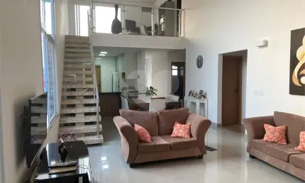 Casa em condomínio fechado com 3 quartos à venda na Rua Antonio Bianchi, 544, Bella Vittà, Jundiaí, 240 m2 por R$ 2.340.000