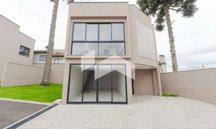 Casa de condomínio com 115.19 m², 3 quartos sendo 1 suíte à venda no bairro Santa Felicidade.