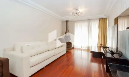 Apartamento com 167 m², 3 quartos sendo 3 suítes para alugar no bairro Água Verde.