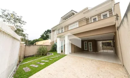 Casa com 3 quartos para alugar na Rua Manoel Oyola, 72, Abranches, Curitiba