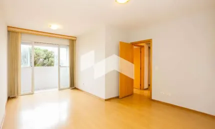 Apartamento com 77 m², 3 quartos sendo 1 suíte para alugar no bairro Cristo Rei.