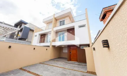 Casa com 179 m², 3 quartos sendo 1 suíte para alugar no bairro Santo Inácio.
