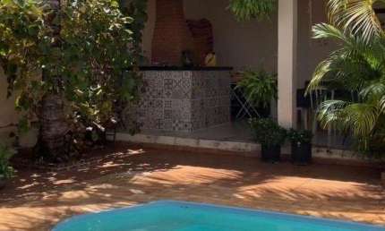 Casa com 3 quartos à venda no Centro, Piratininga 