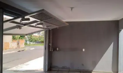 Casa à venda no Parque Viaduto, Bauru 