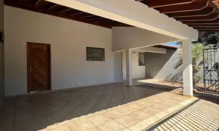 Casa com 3 quartos à venda no Centro, Piratininga 