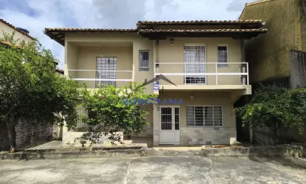Casa com 4 quartos à venda na Rua Radeck Muzzi, --, Santa Amélia, Belo Horizonte por R$ 950.000