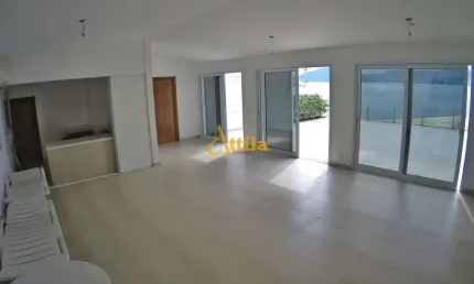 Casa frente mar, terraço 150m², lazer, pier, Enseada