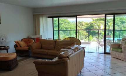 Apto 5 dorms., 2 vagas. lazer total, garagem náutica, Enseada