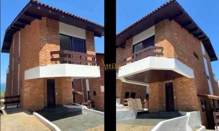 Casa triplex, 4 suítes, vista mar, lazer, 2 vagas, Enseada