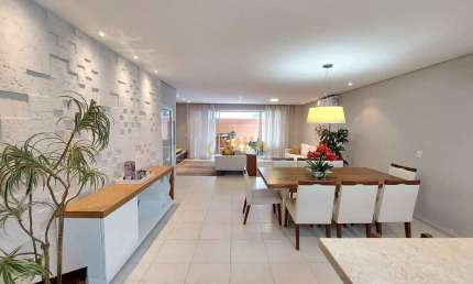 Casa em condomínio, 150mts praia, 4 suítes, lazer, Enseada