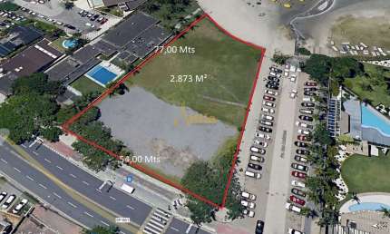 Terreno frente para o mar, 2.867m² residencial/comercial