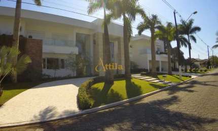 Casa alto padrão Jd. Acapulco, terreno 2.000m² estuda permuta