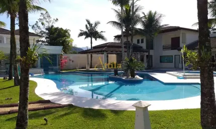 Casa Jd. Acapulco, 8 suítes, campo de futebol, lazer
