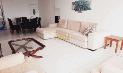 Apartamento com 3 quartos para alugar na Avenida Marechal Deodoro da Fonseca, 630, Pitangueiras, Guarujá