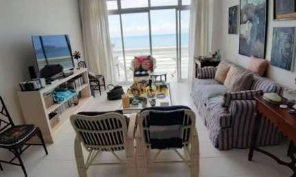 Apto 3 dorms., frente praia Pitangueiras, sacada, 1 vaga