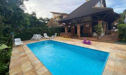 Casa de alto padrão com 5 suítes - Módulo 30 - Riviera