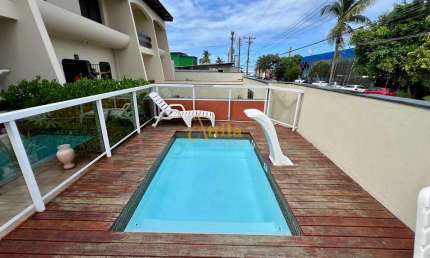 Casa em villagio, 50mts da praia, 3 dorms., piscina