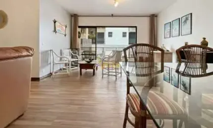 Apartamento com 3 quartos para alugar na Rua Amazonas, 370, Enseada, Guarujá