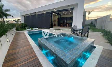 Casa à venda, 3 quartos, 3 suítes, 4 vagas, Alphaville - Votorantim/SP