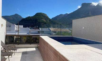 Apartamento Cobertura na Barra da Tijuca, 4 Quartos, 3 Suítes, 280 m² Jardim Oceânico