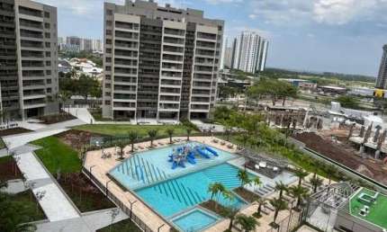 Luxuoso Apartamento na Barra da Tijuca, 4 Quartos, 2 Suítes, 184 m², Latitud