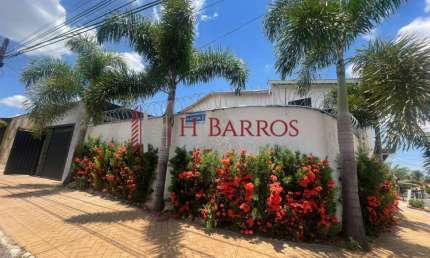 Linda edícula 150M2 3 DORMITÓRIOS localizada no bairro Alvorada