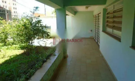Casa à venda, 4 quartos, 2 suítes, 4 vagas, Centro - Piracicaba/SP