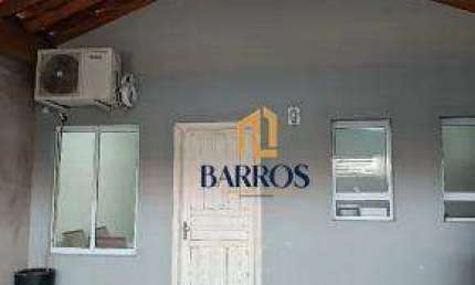 Casa a venda com 3 dormitórios 140m²- Bairro Parque São Mateus