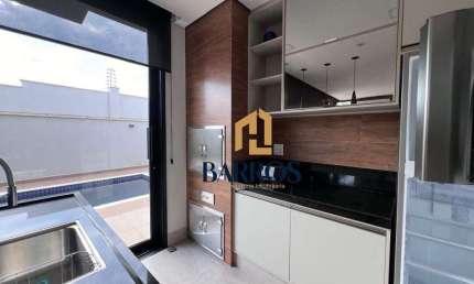 Casa de Condomínio a venda com 3 Dormitórios, 215m² - Villa D'Aquila