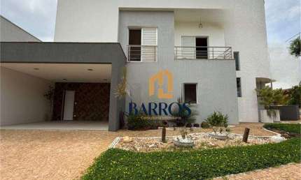 Casa sobrado Condomínio 3 dormitórios 268m2 - Bairro Morato - Piracicaba/SP