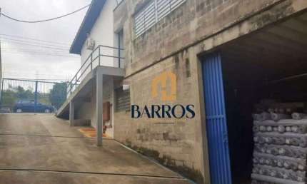 Ótimo barracão Industrial p/ locação - 750mts, Copa, Recepção, Refeitório. Bairro Sta Rosa.