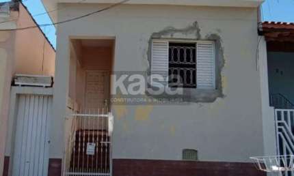 Casa à venda no bairro VILA SANTA CRISTINA, em BRAGANÇA PAULISTA - SP
