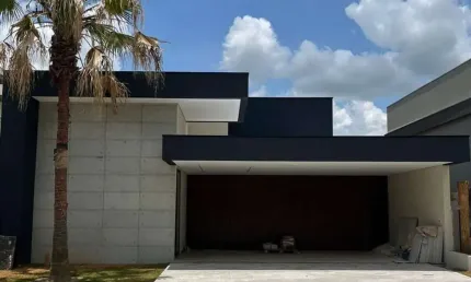 Casa à venda no Condomínio Portal de Bragança em Bragança Paulista-SP