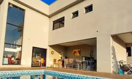 Casa a venda no Condomínio Terras de Santa Cruz em Bragança Paulista SP