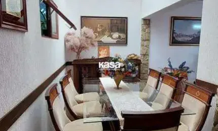 Casa à venda com 4 quartos (1 Suíte) no Bairro do Altos de Bragança em Bragança Paulista/SP.