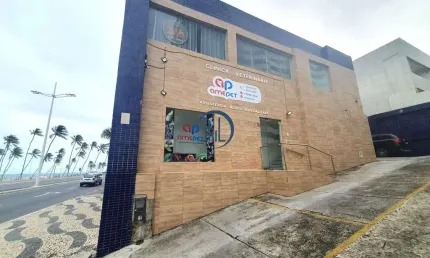 Oportunidade: Ponto Comercial em frente al Jardim de Alah