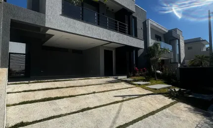 Sobrado novo em condomínio fechado, Mosaico Essence
