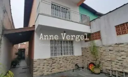 Sobrado Individual 4 quartos à venda no Bussocaba em Osasco 154m2 com 2 vagas 3 banheiros área externa reformado com móveis