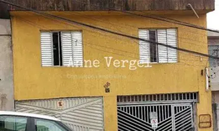 Sobrado individual 3 quartos à venda em Osasco no Bairro Santo Antônio 78m2 c 1 vaga de carro c 3 banheiros e área com churrasqueira