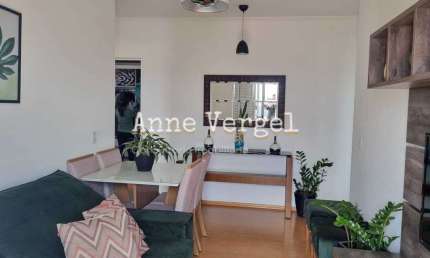 Apartamento 2 quartos à venda no Centro de Carapicuíba 56m2 com sacada 1 vaga de carro coberta próximo a Estação Centro